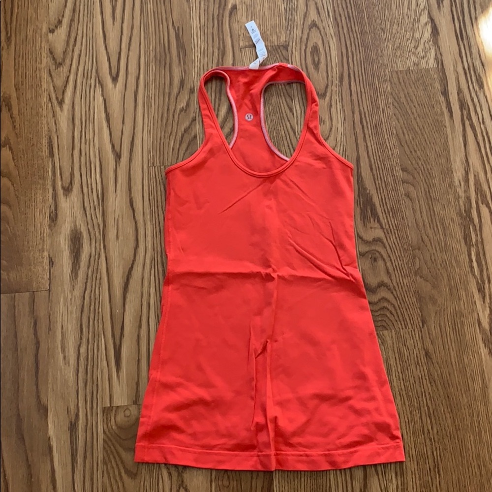 Lululemon tank top